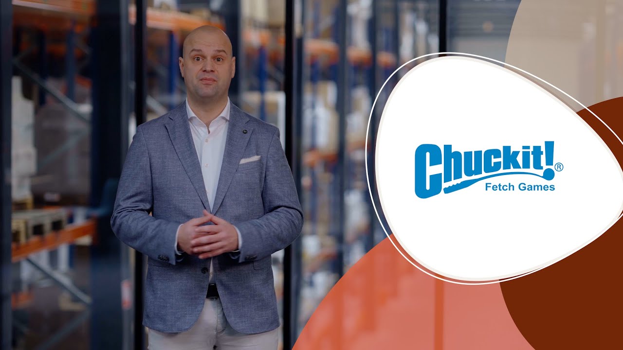 Package deal Chuckit Balls and Launchers